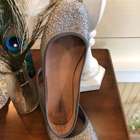 Size 8 Style & Co crystal ballerina style flats - Picture 5 of 7